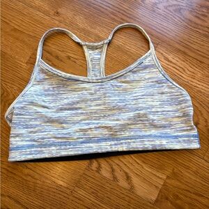 lululemon flow y Sports Bra
